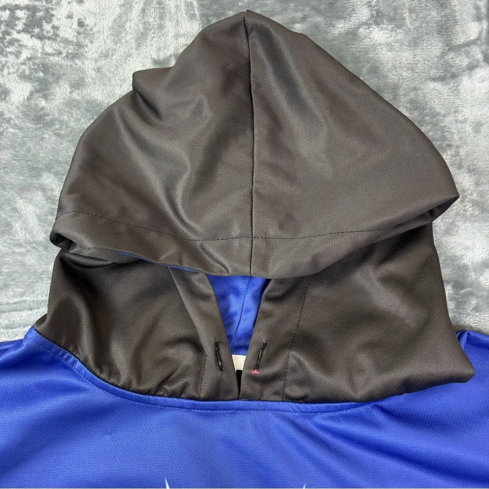 Vanquish Gaming E-Sports Arma Centrum Official Hoodie Size Large Colorblock